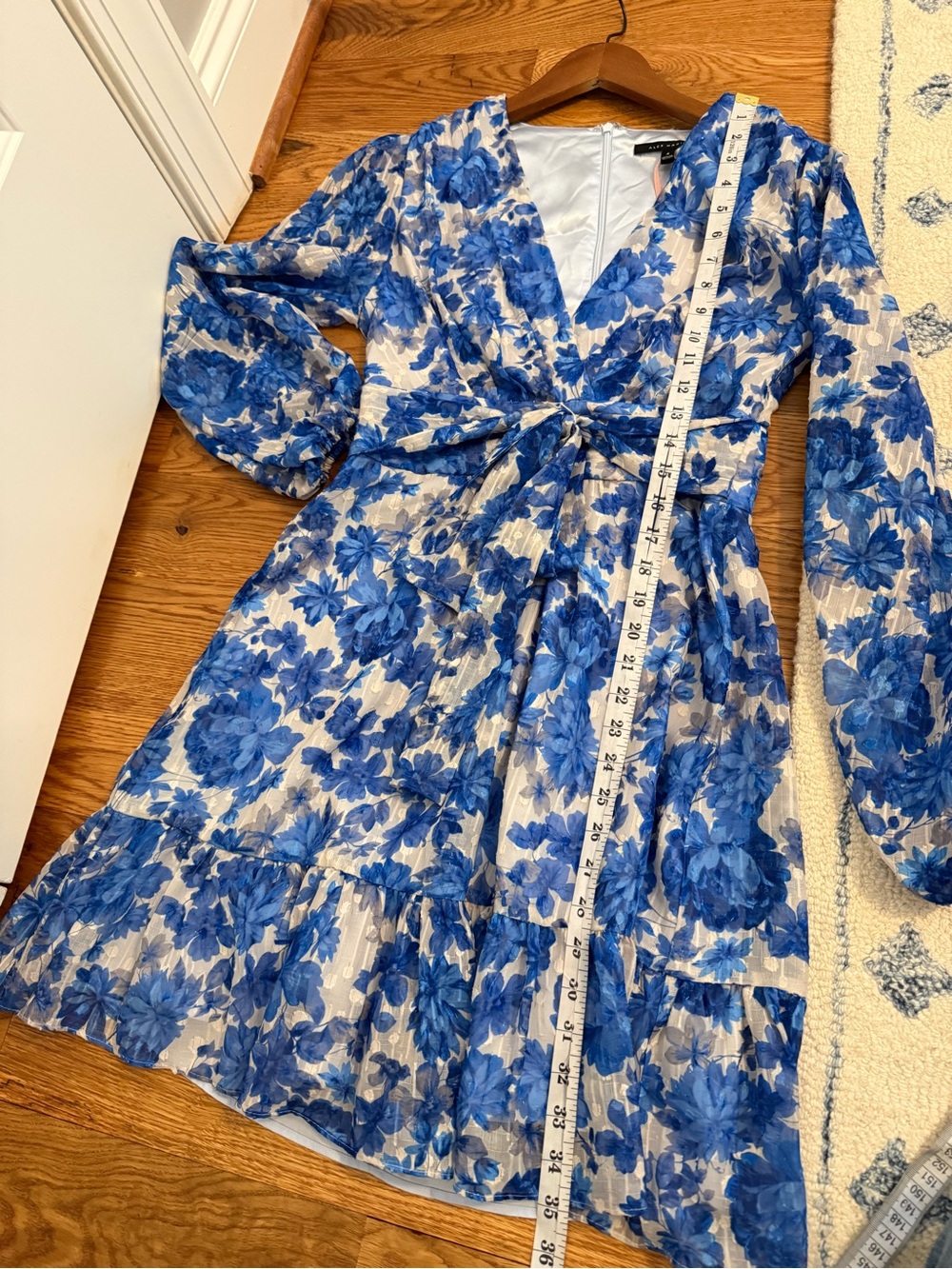 NWT Alex Marie Simone Cobalt Floral Print Puff Sleeve V-neck Dress Size 4 - Picture 10 of 13
